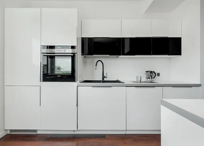 Przytulny Z Parkingiem Partynice We Wrocławiu By Renters