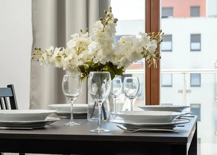 Przytulny Z Parkingiem Partynice We Wrocławiu By Renters Wrocław