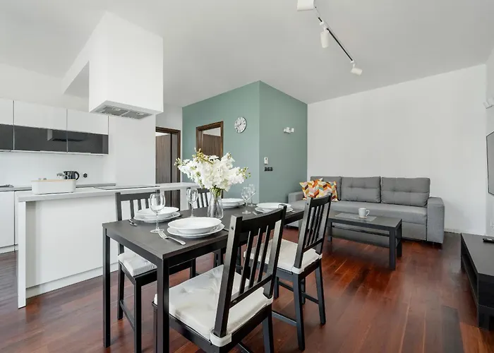 Przytulny Z Parkingiem Partynice We Wrocławiu By Renters Apartament *