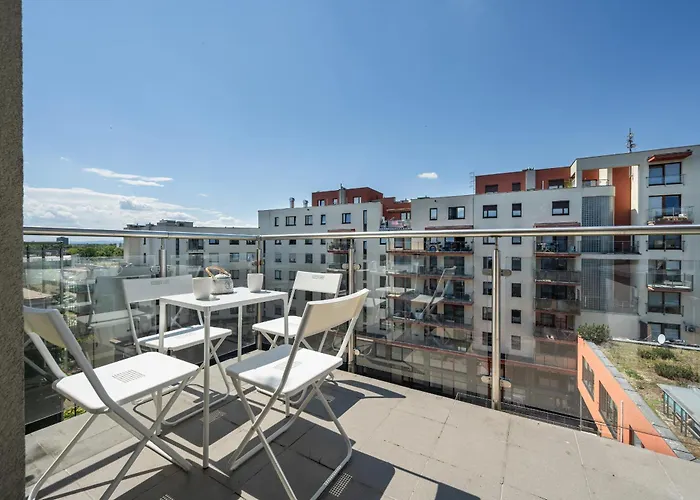 Przytulny Z Parkingiem Partynice We Wrocławiu By Renters Apartament *