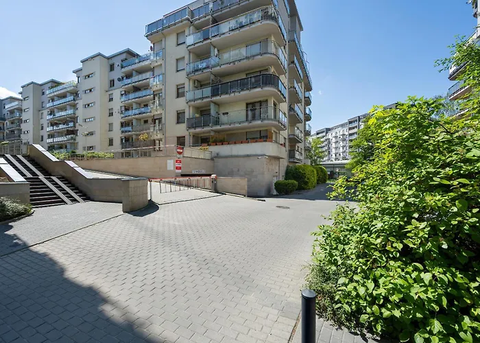 Przytulny Z Parkingiem Partynice We Wrocławiu By Renters Apartament Wrocław